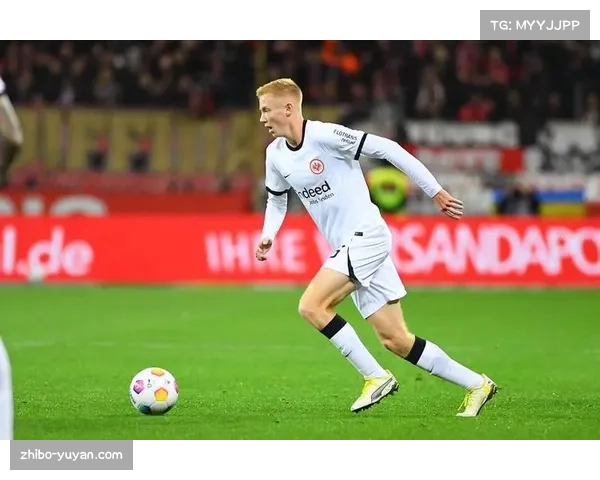 2-1逆转绝杀！10.7亿豪门缺锋线三巨头仍力克冠军对决勇夺胜利