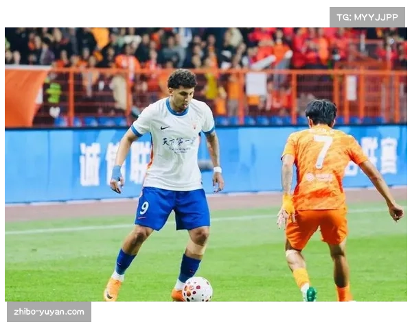 谢文能蹬踏犯规直红罚下 泰山球员情绪管理需加强